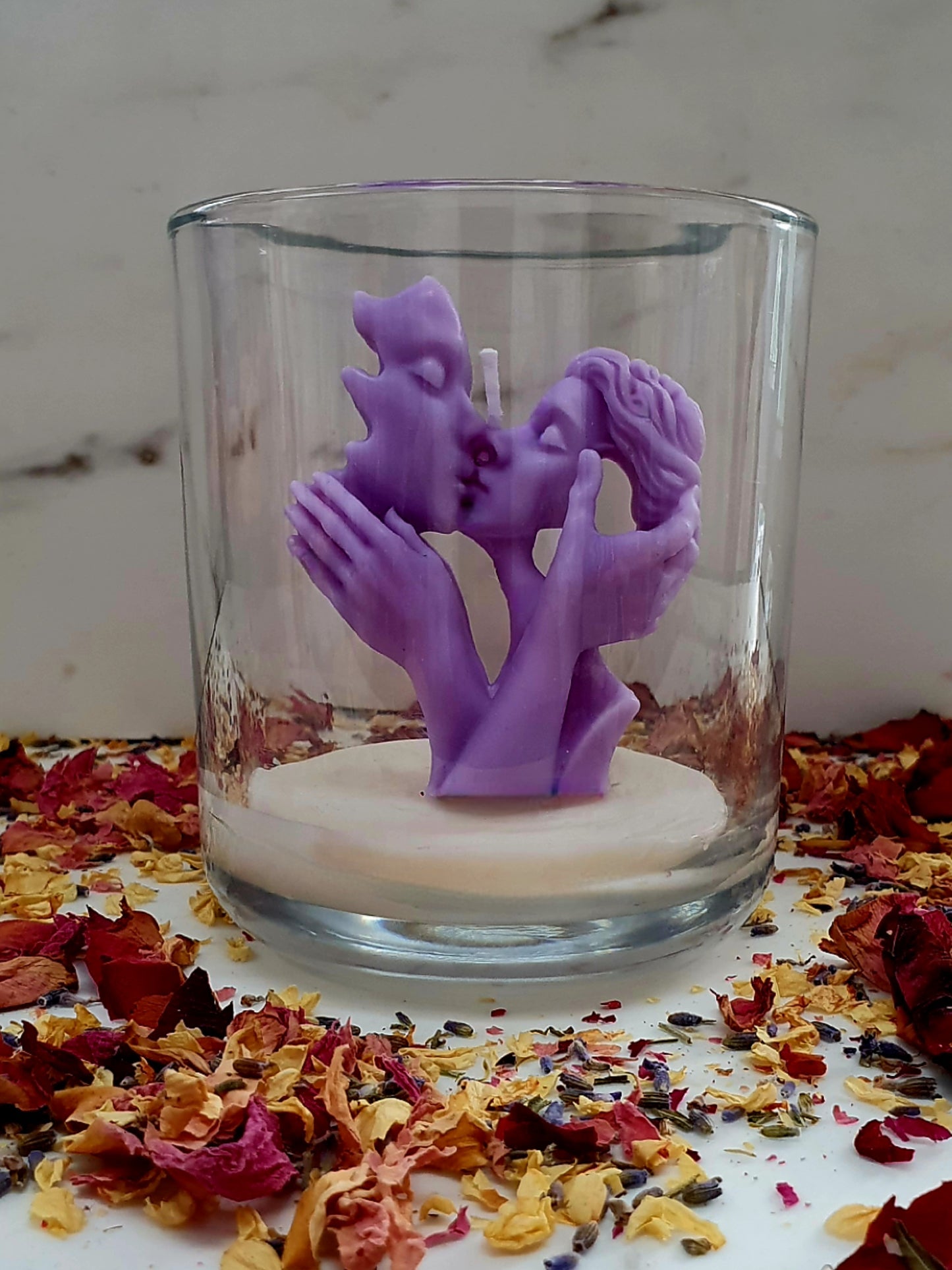 A Couple's Kiss in 30cl jar