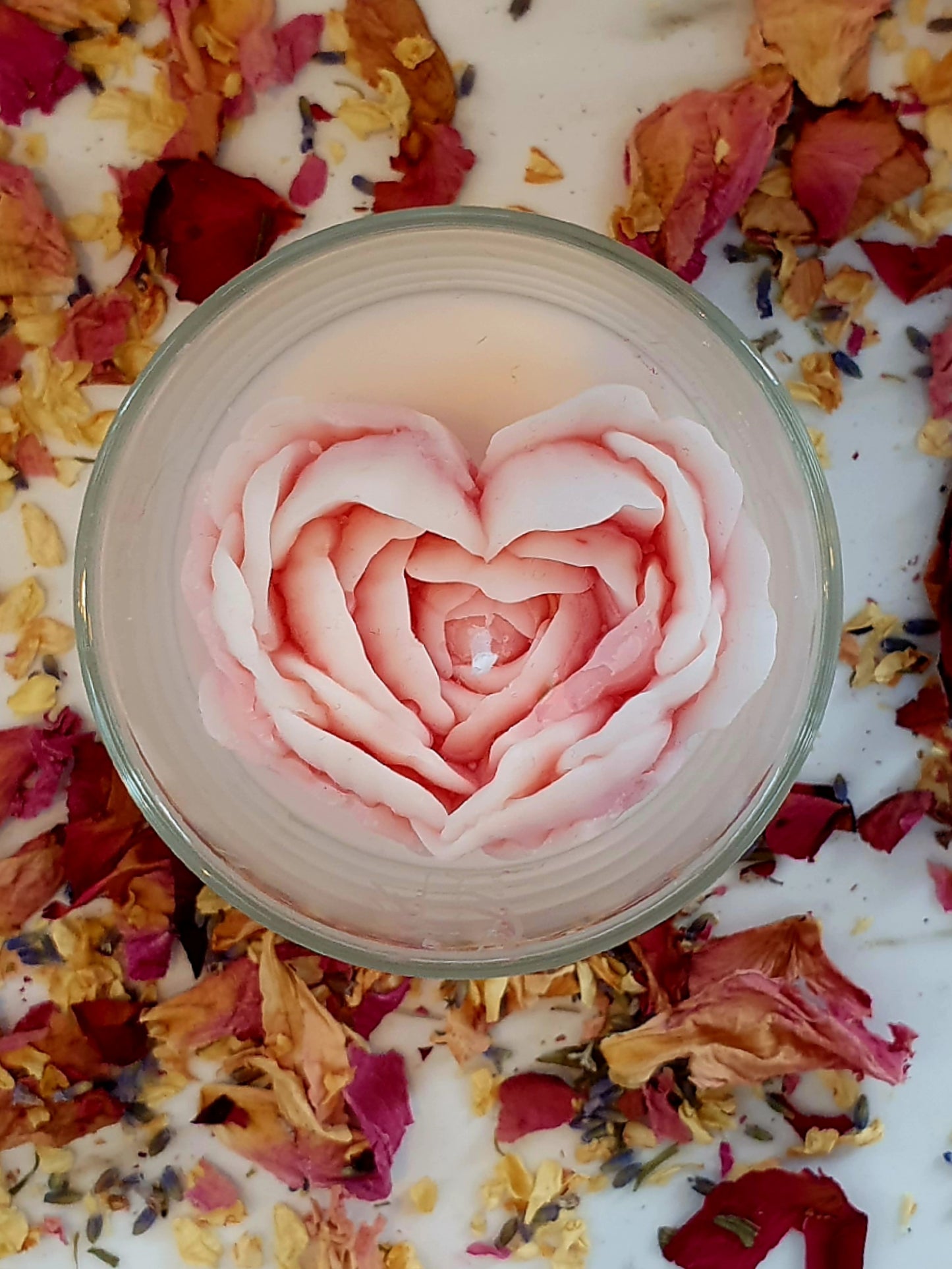 Rose petal hearts in 20cl jar