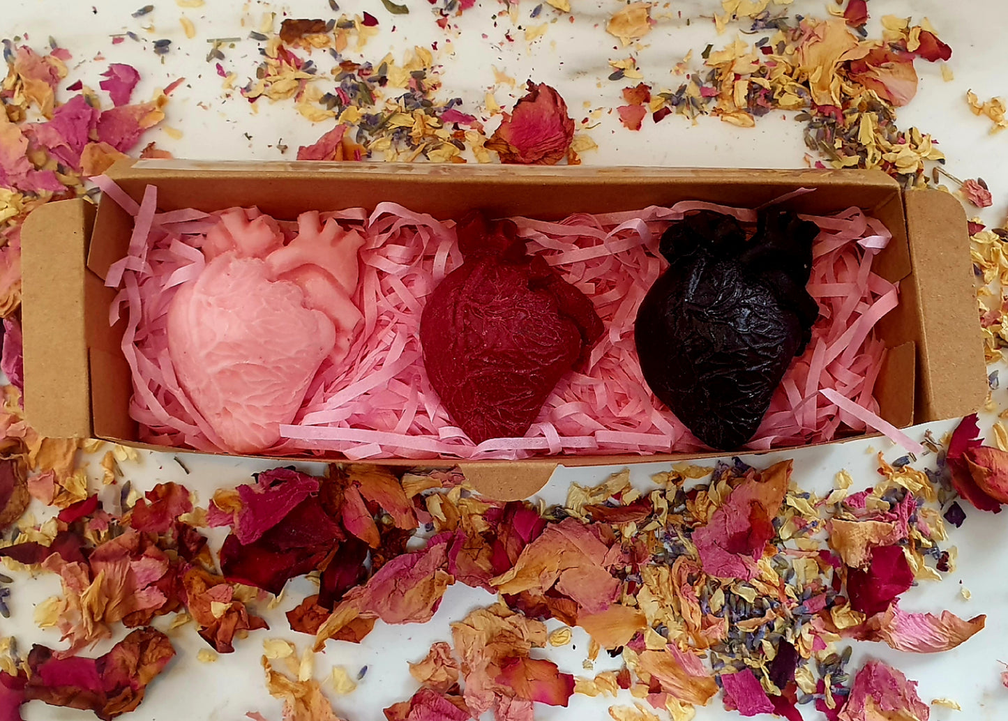 X3 anatomical hearts tealights