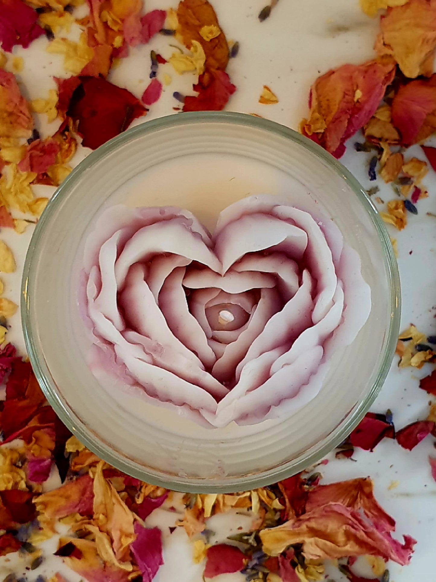 Rose petal hearts in 20cl jar